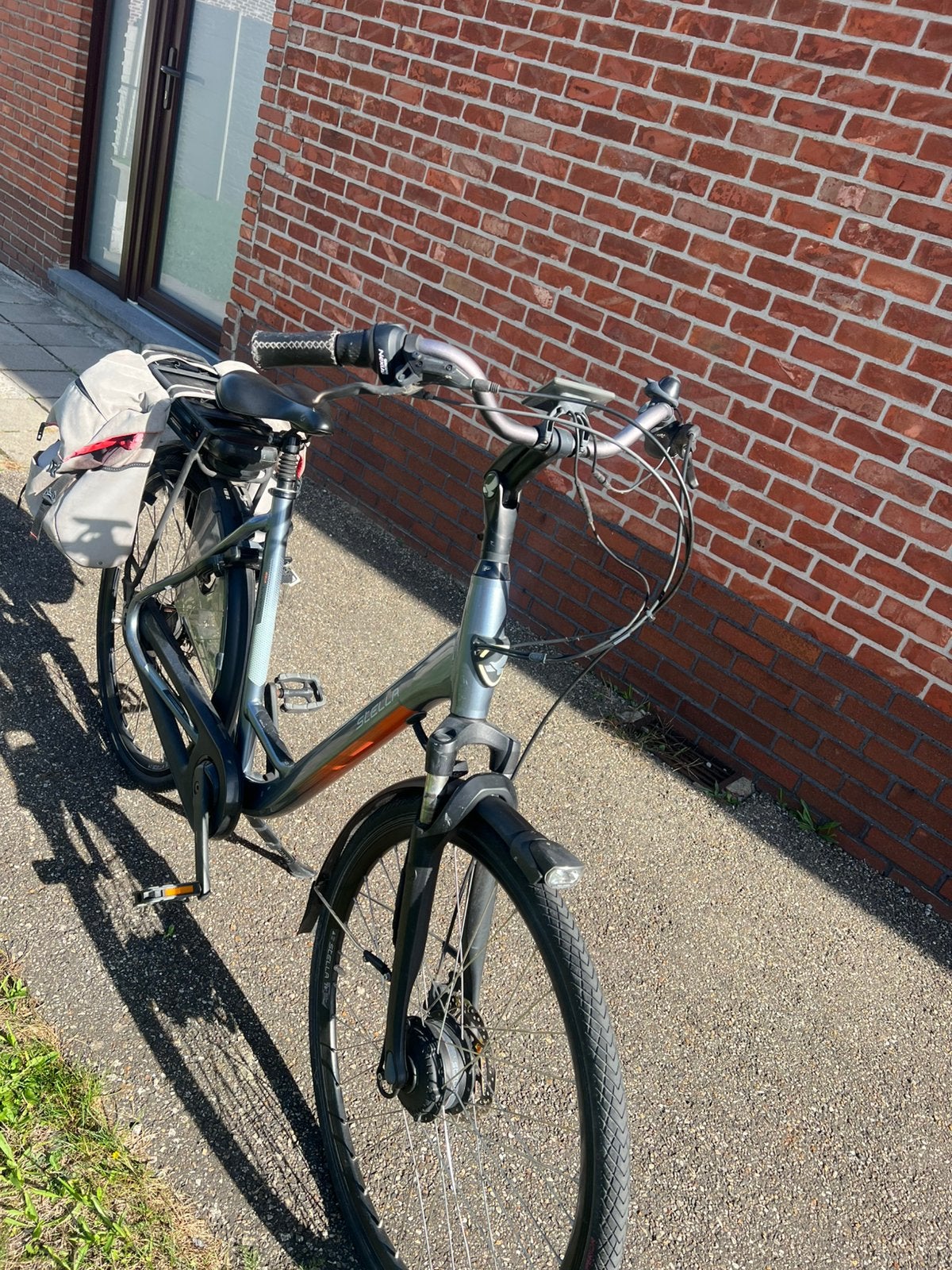 Prachtige elektrische fiets Stella Livorno FDST Superior –, Fietsen en Brommers, Ophalen, Zo goed als nieuw, 50 km per accu of meer