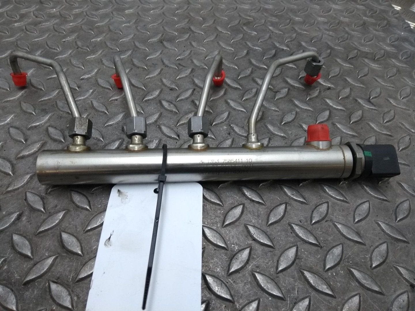 BMW 5 SERIES BRANDSTOF INJECTOR / VERSTUIVER 2012, Enlèvement ou Envoi, Utilisé, Stiba membre