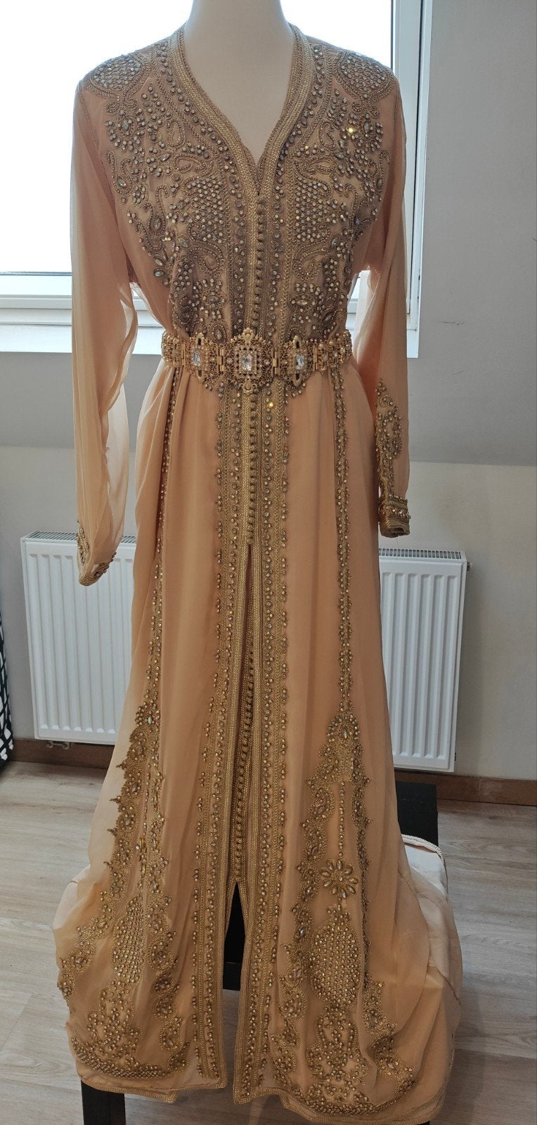 Caftan saumon perlé., Kleding | Dames, Ophalen of Verzenden, Gedragen, Maat 38/40 (M), Overige typen