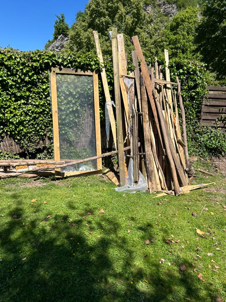 Urgent ! Bois a donné sur huy ., Jardin & Terrasse, Enlèvement, Utilisé