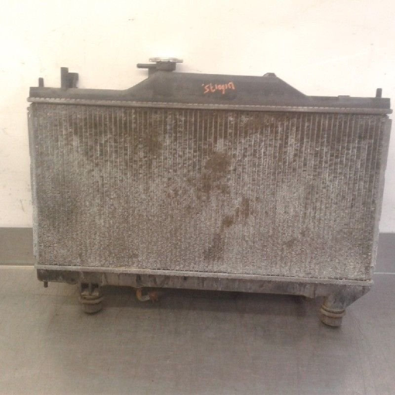 RADIATEUR EAU Toyota Avensis (T22) (01-1997/02-2003), Dhr. M. Roggen, Toyota, Stadsweg 37 37
9917 PV  WIRDUM GR., NL, Utilisé
