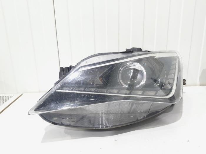 Phare gauche d'un Seat Ibiza, Autos : Pièces & Accessoires, -, 3 mois de garantie, Utilisé, -