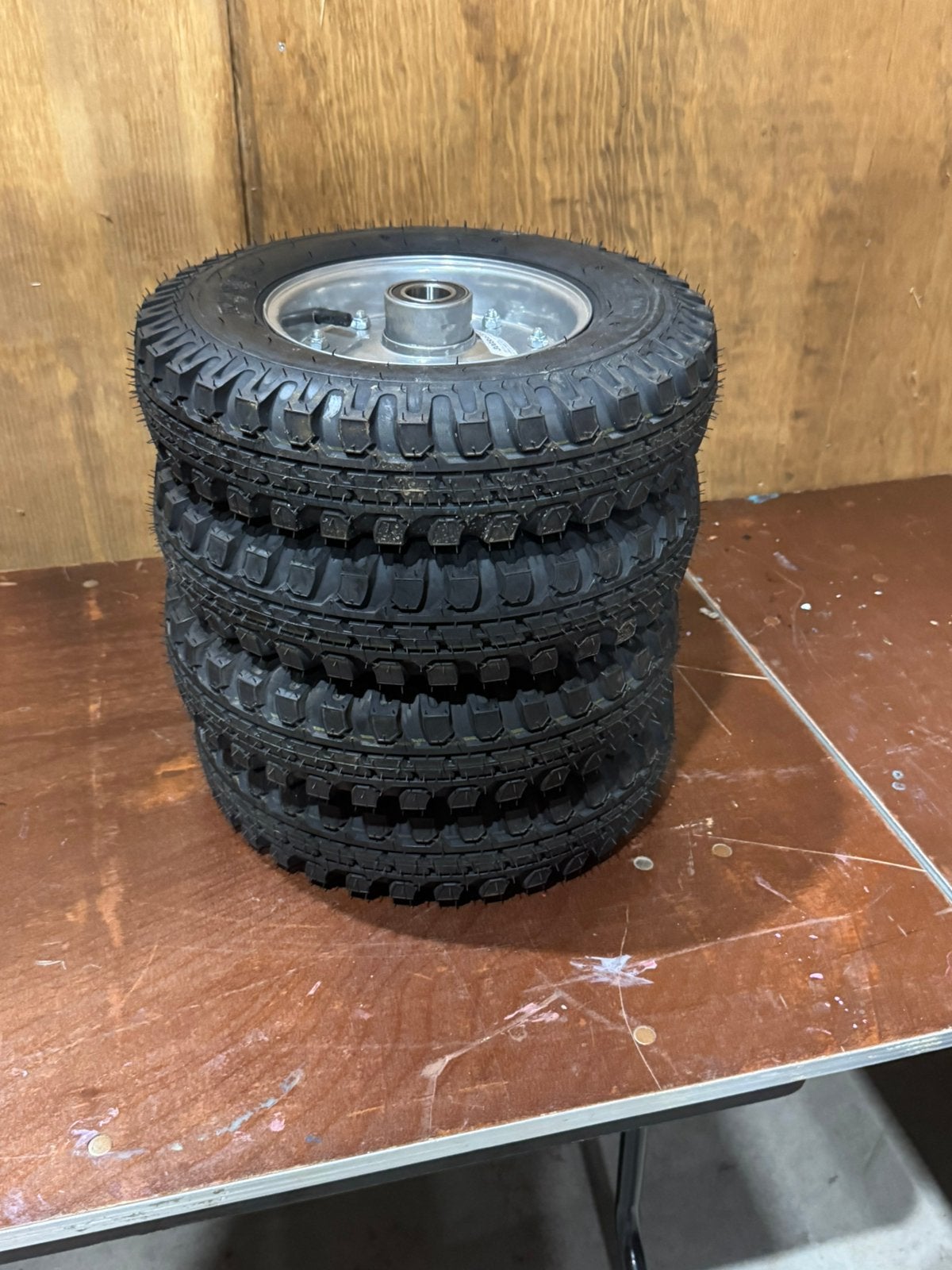 Te koop zware industrie banden 4 stuks, Ophalen, Nieuw