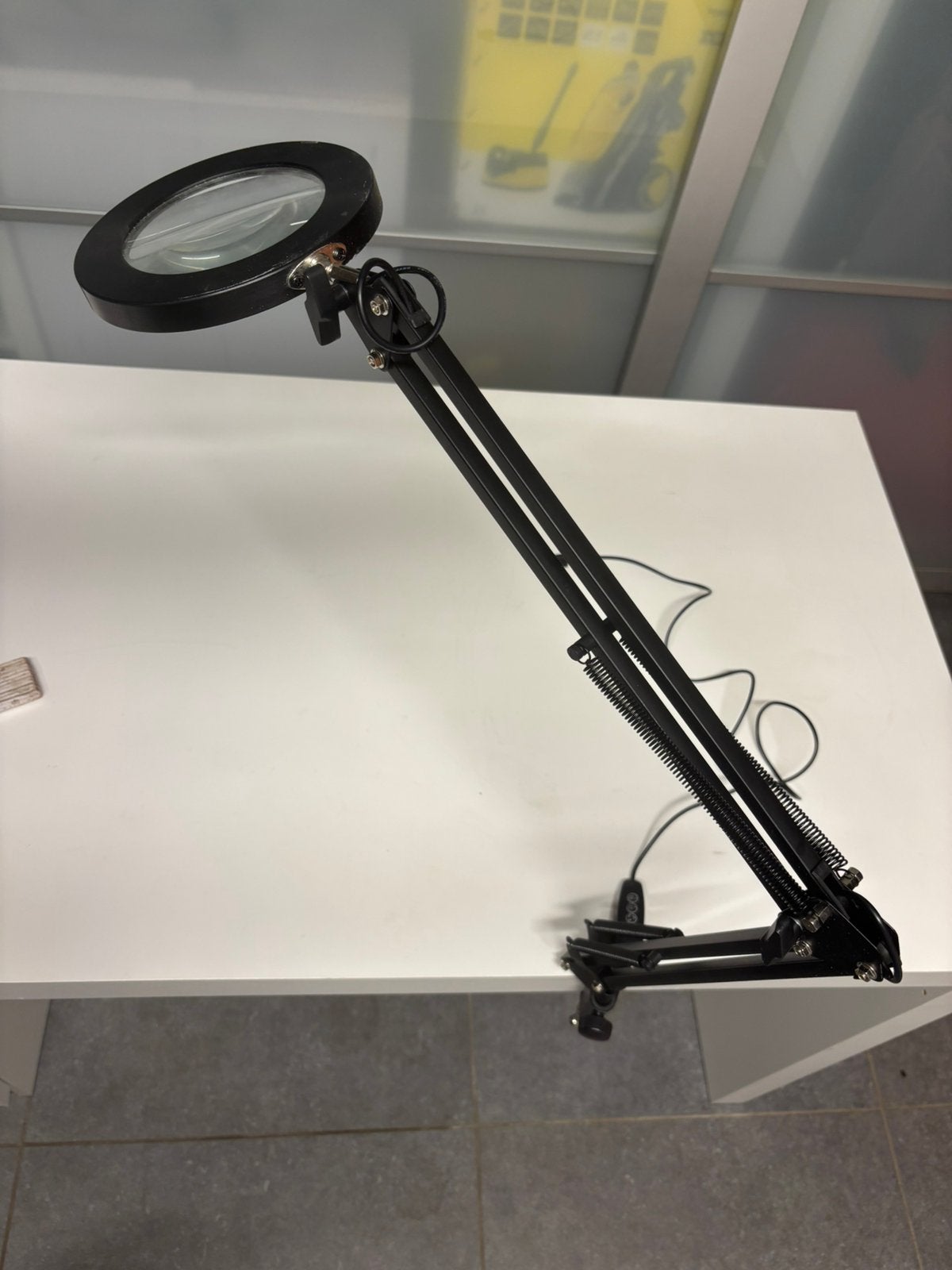 Lampe loupe de pédicure noire, Enlèvement, Comme neuf, Lampe loupe