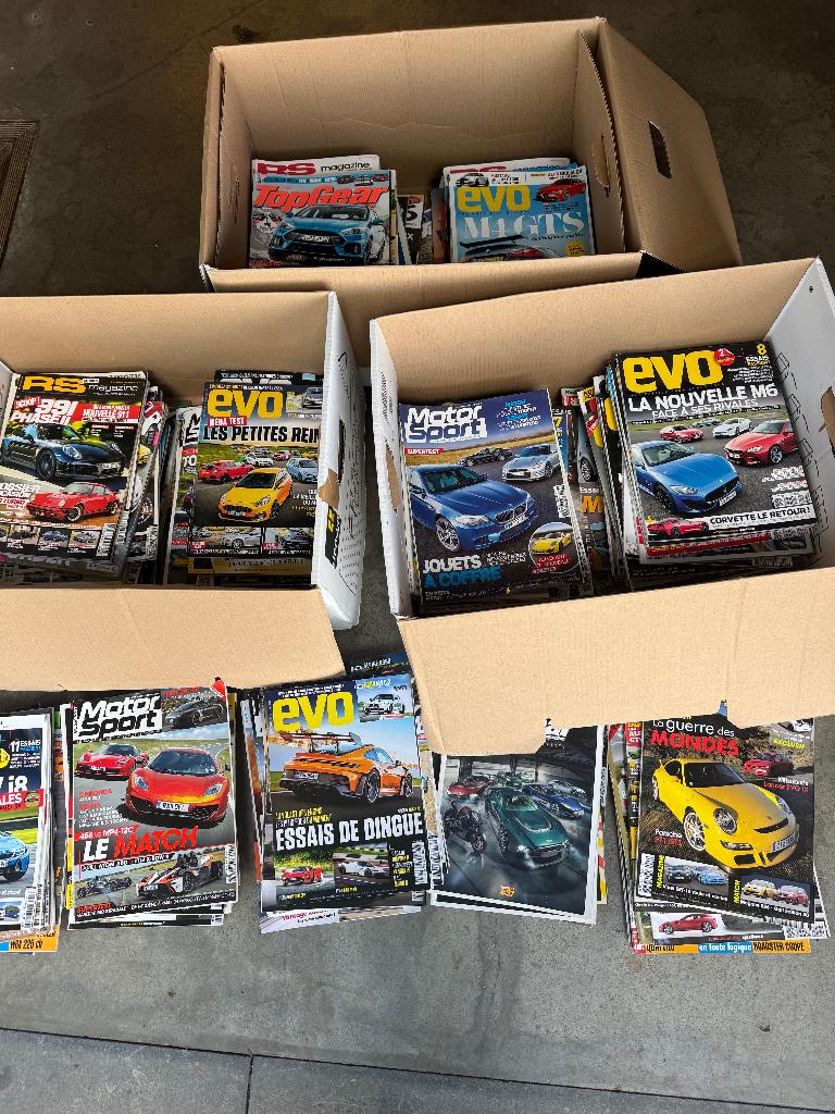 Meer dan 200 tijdschriften, Boeken, Ophalen, Zo goed als nieuw, Algemeen