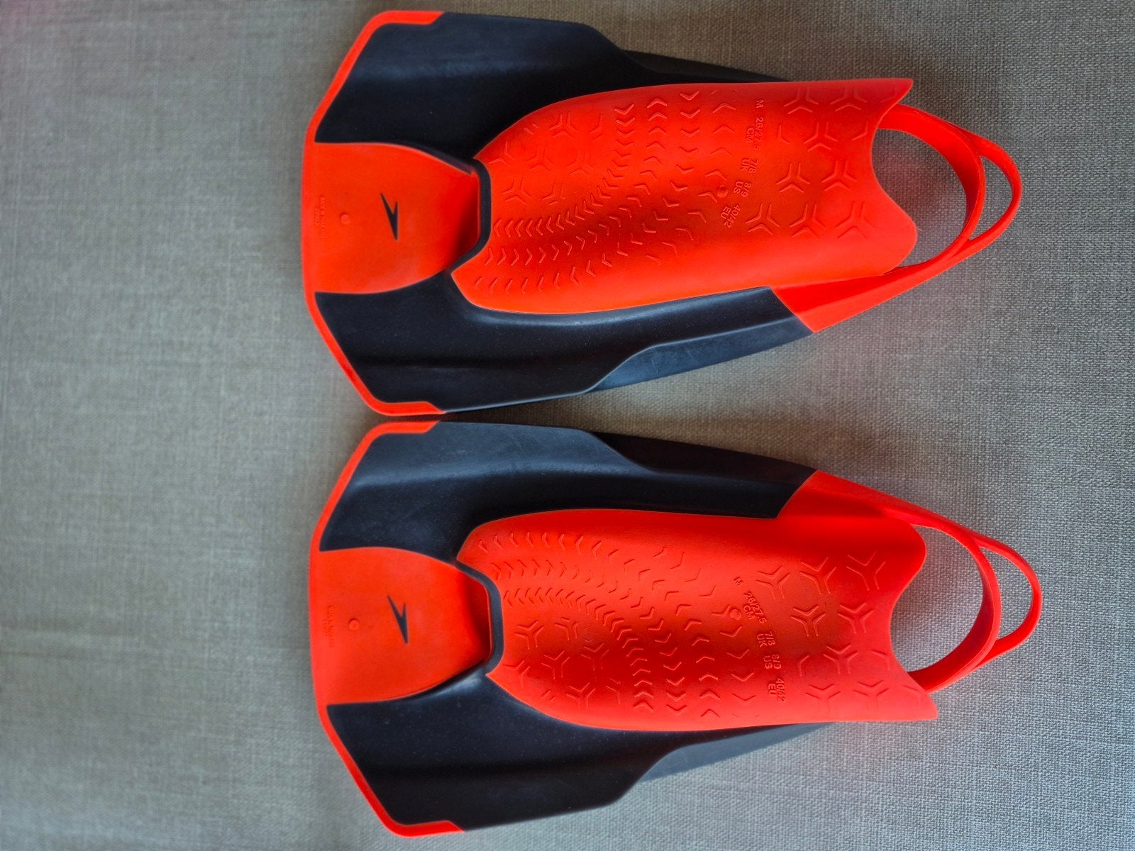 speedo zwemvliezen met zakje, maat 40-42, Ophalen of Verzenden, Zo goed als nieuw