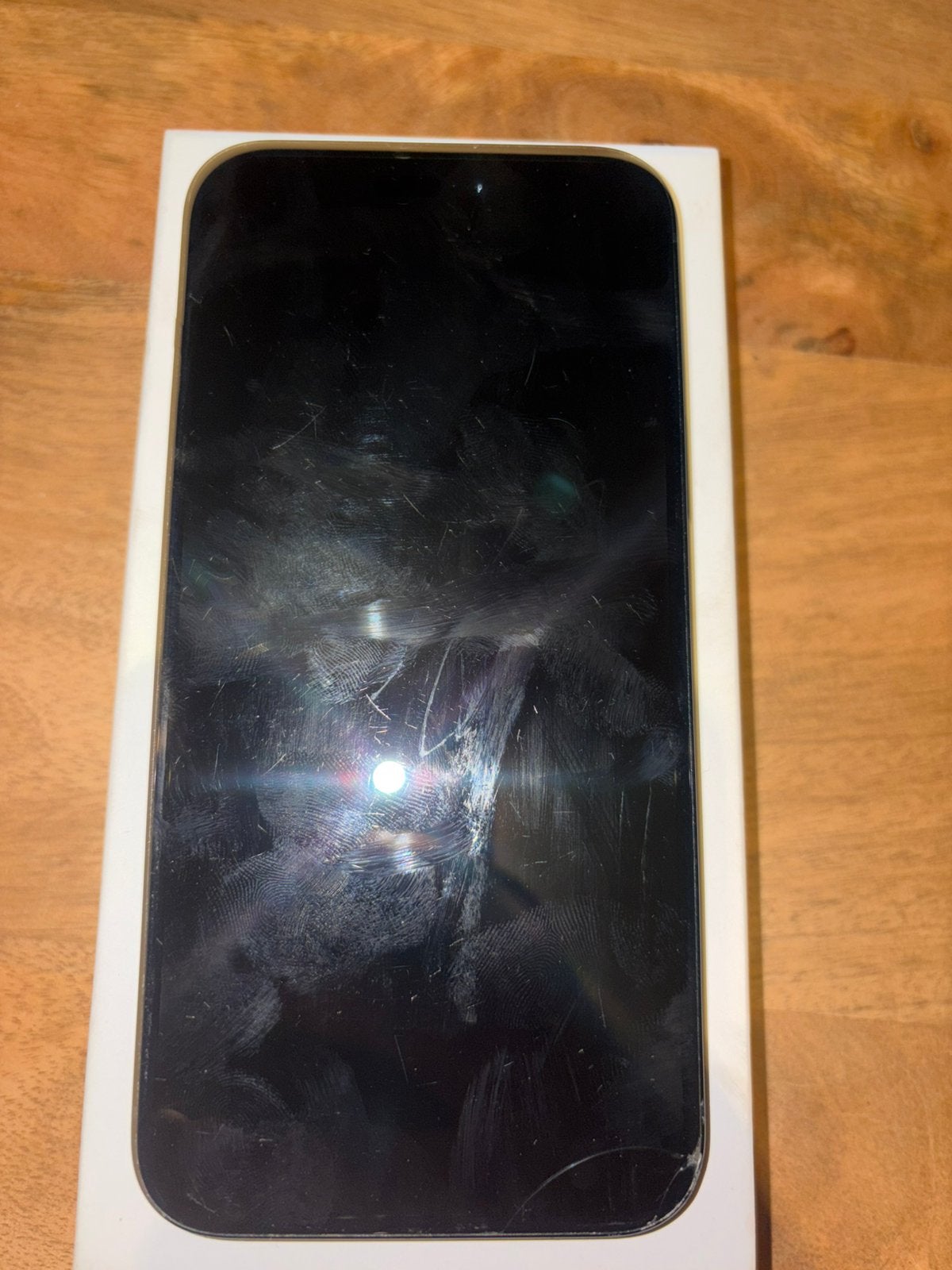 Iphone 15 plus, Avec simlock (verrouillage SIM), 128 GB, IPhone 15, 88 %
