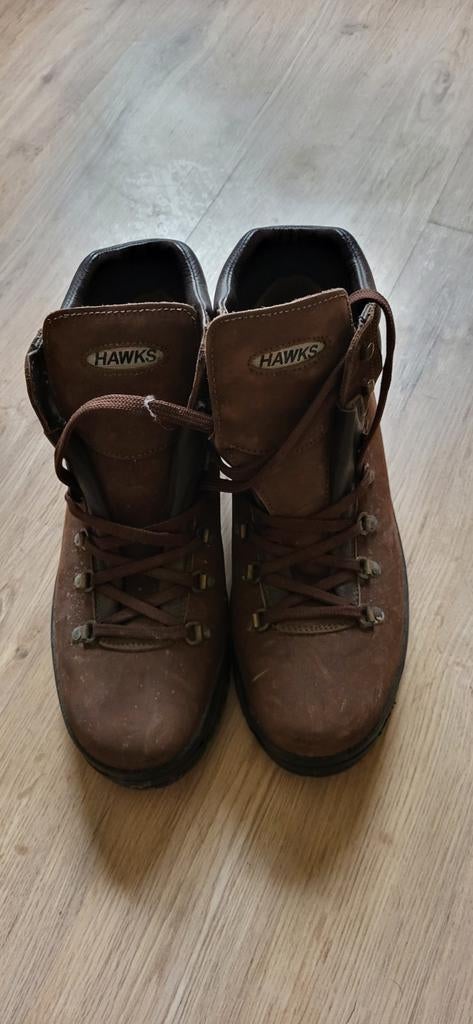 Wandelschoenen maat 46, Ophalen