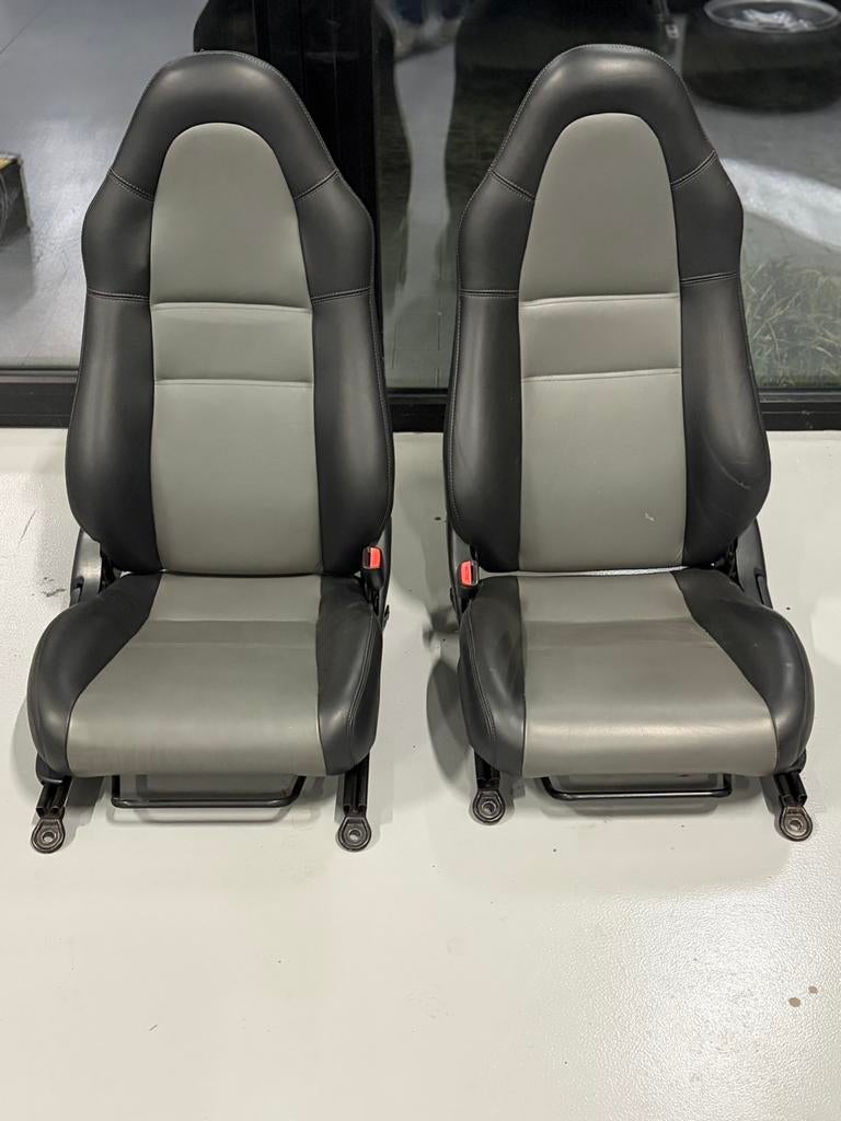 Toyota MR2 lederen stoelen in zeer goede conditie, Auto-onderdelen, Ophalen, Gereviseerd, Toyota