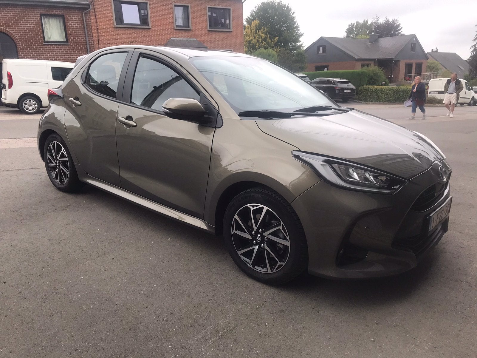 Toyota Yaris 1.5i. VV-T  Hybrid. Euro 6d, 4 deurs, Stof, 1490 cc, Yaris