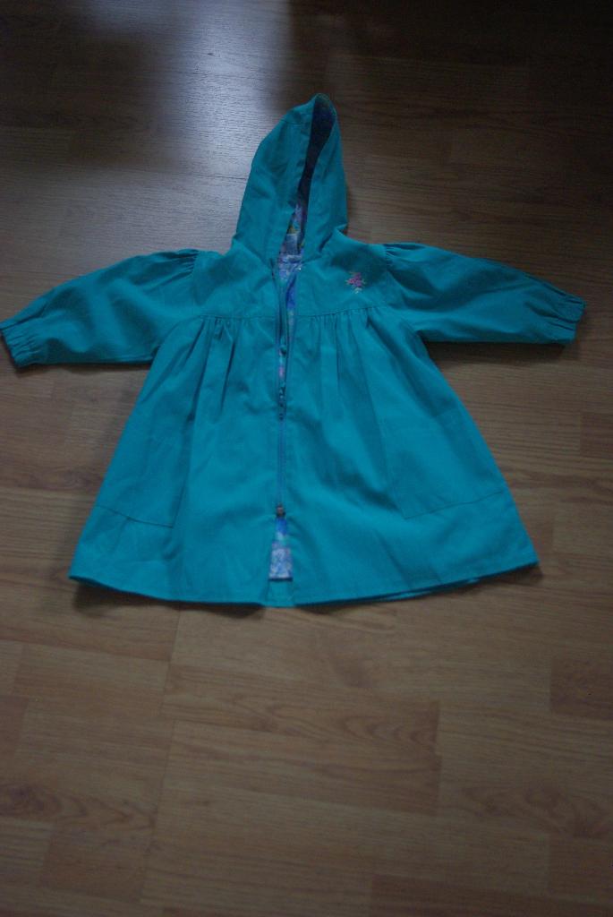 Jas voor meisjes van 2 jaar, Kinderen en Baby's, Ophalen of Verzenden, Gebruikt, Meisje, Truitje of Vestje