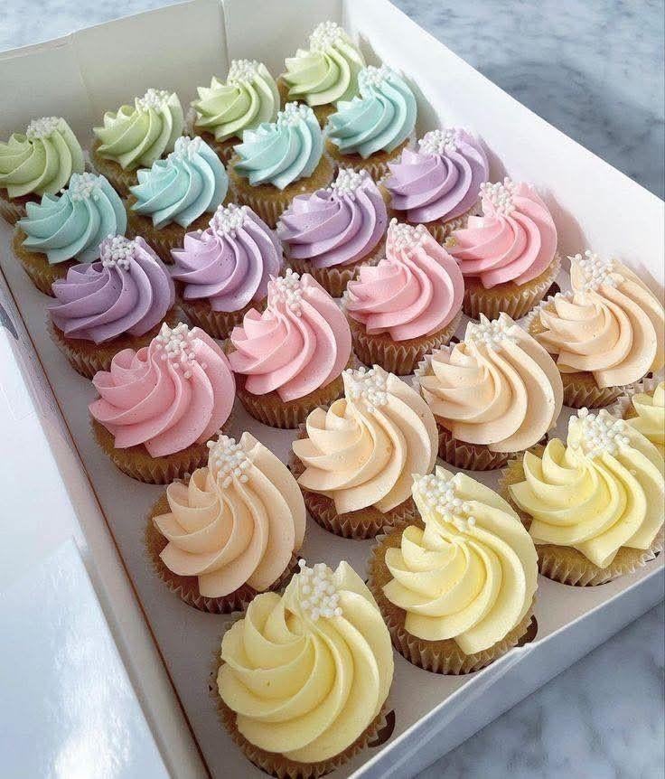 Exclusieve paas cupcakes en boxen !, Enlèvement ou Envoi, Comme neuf
