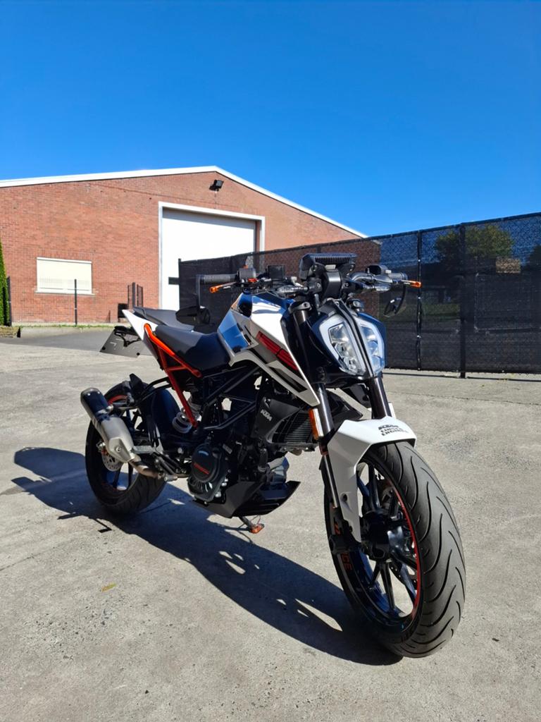 Ktm duke 125CC Autorijbewijs