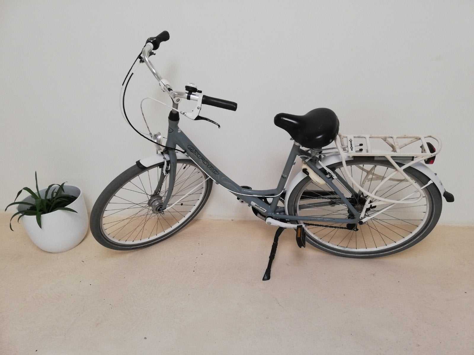damesfiets van het merk Oxford, Fietsen en Brommers, Velgrem, (Extra) lage instap, Zo goed als nieuw, Ophalen