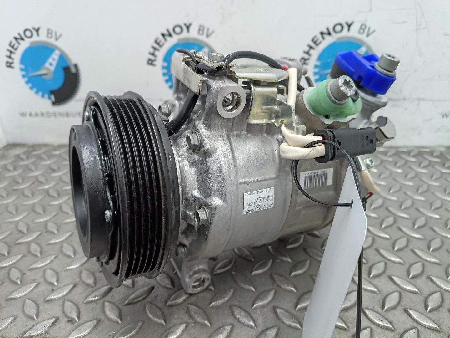 MERCEDES A CLASS AIRCO COMPRESSOR / AIRCOPOMP 4472501670 201, Ophalen of Verzenden, Gebruikt, ARN erkend