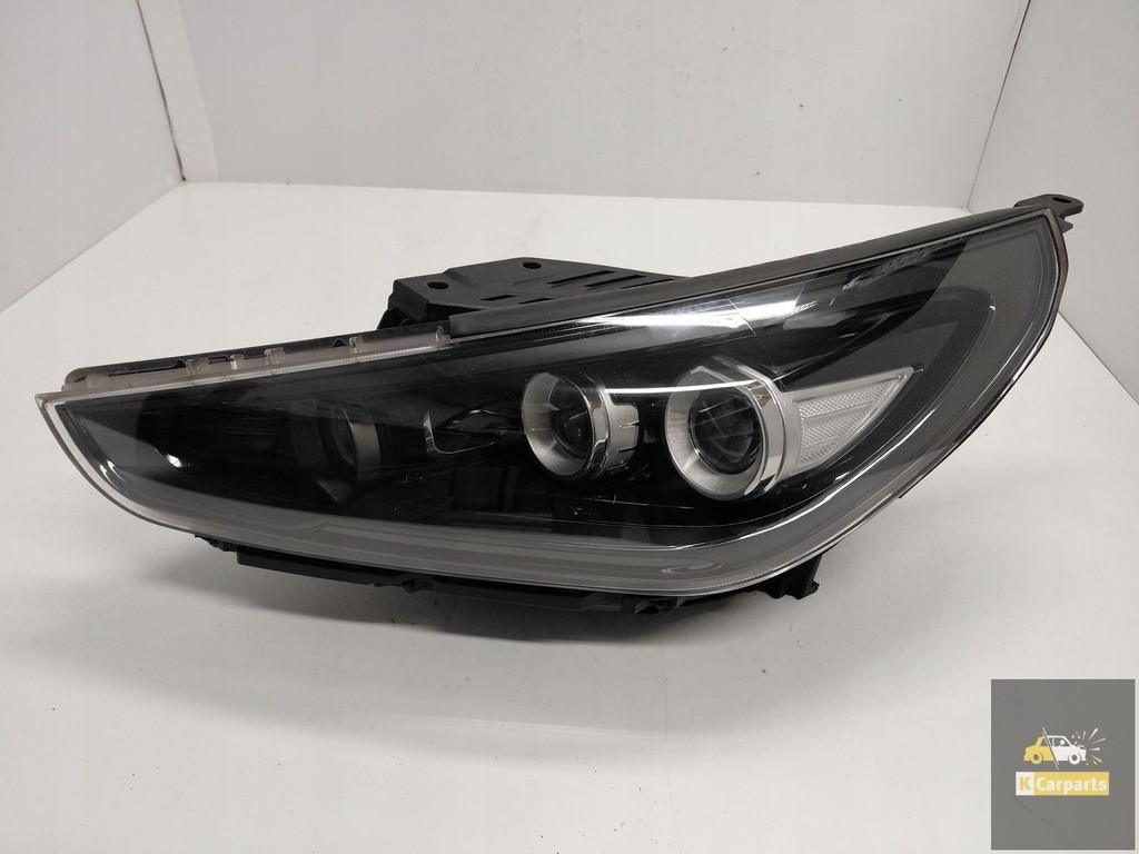 92101G4120, Hyundai I30 III Feu N gauche LED noir, Heolleung-ro 12
06797  Seoul, Info@hyundai.com, Utilisé, Hyundai