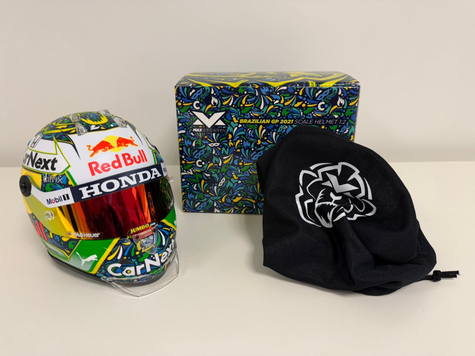 Max Verstappen 1/2 schaal helm. Braziliaanse GP 2021, Collections, Marques automobiles, Motos & Formules 1, Enlèvement ou Envoi