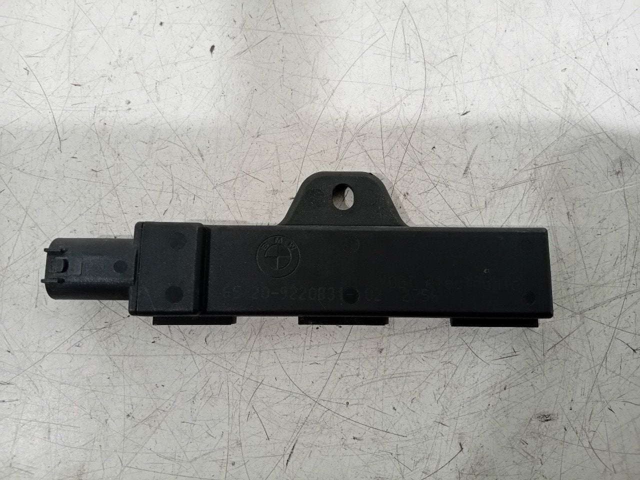 Antenne BMW X5, Ophalen of Verzenden, Van der Ven Autorecycling B.V., Onderdelen@venauto.nl, Ettenseweg 76, 4706 PB Roosendaal, The Netherlands