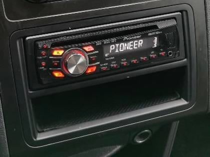 Volkswagen Skoda Seat - Radio & Frame, Auto diversen, Autoradio's, Ophalen, Zo goed als nieuw