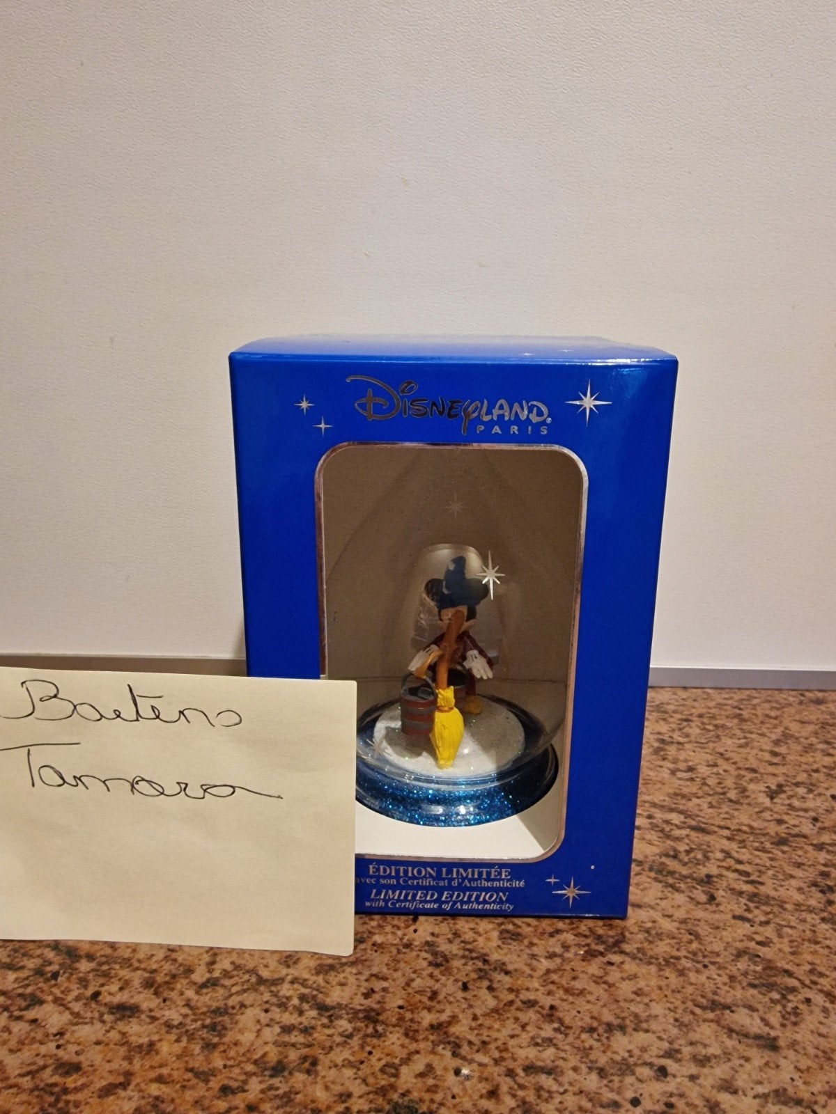 Disney kerstbal, Verzamelen, Ophalen