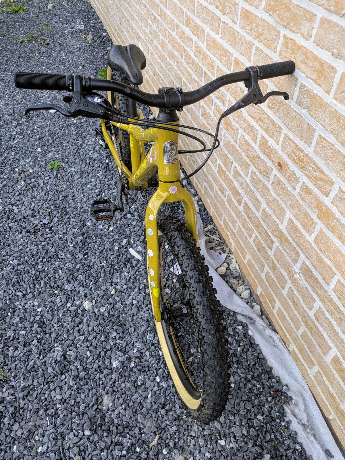 véritable VTT 20 pouces (SRAM GX 10v, freins à disques,...), Vélos & Vélomoteurs, Supurb, Comme neuf, Enlèvement, Frein à disque