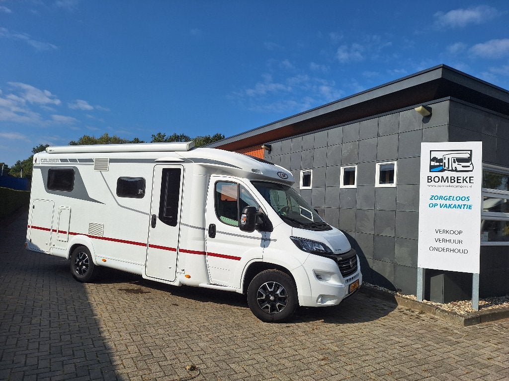 LMC T662 G Cruiser, Caravanes & Camping, Camping-cars, 6 à 7 mètres, Toilette à cassette, Fiat, Boîte manuelle