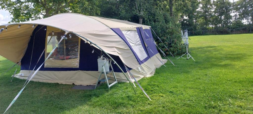 2015 Raclet/Trigano Antibes   staat in Nederland, Caravans en Kamperen, Vouwwagens, Raclet, Beige, Ophalen