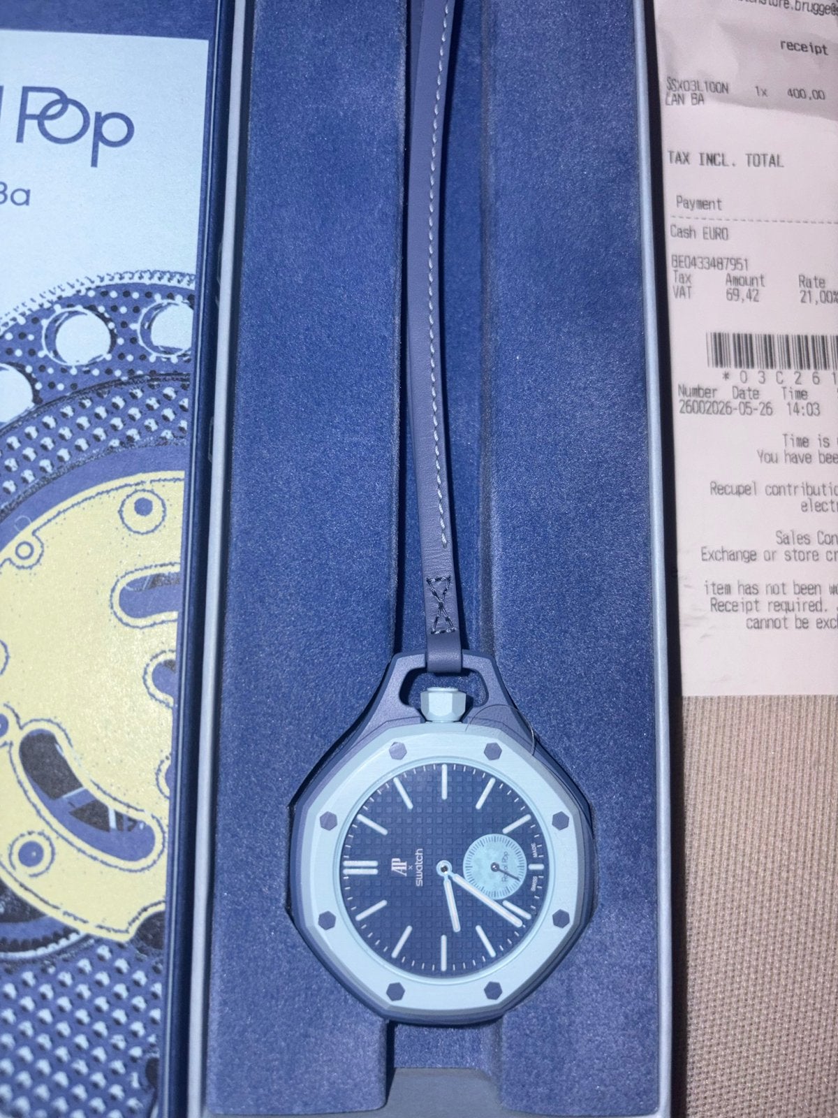 rare blue AUDEMARS PIQUET x SWATCH, Bijoux, Sacs & Beauté, Montres | Hommes, Enlèvement ou Envoi, Neuf, Montre de poche, Swatch