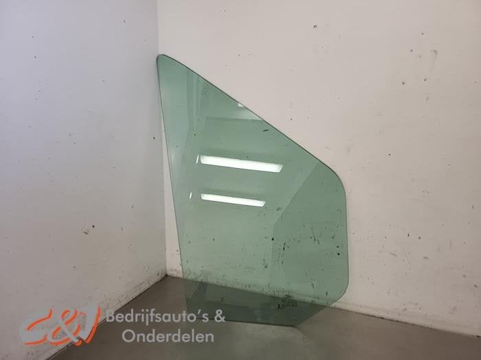 Vitre triangulaire avant droite d'un Ford Transit, -, 3 mois de garantie, -, -
