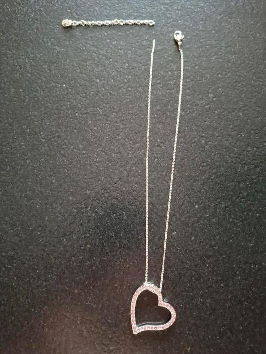 Swarovski ketting hart roze zilver, Handtassen en Accessoires, Kettingen, Ophalen, Gebruikt, Roze, Zilver