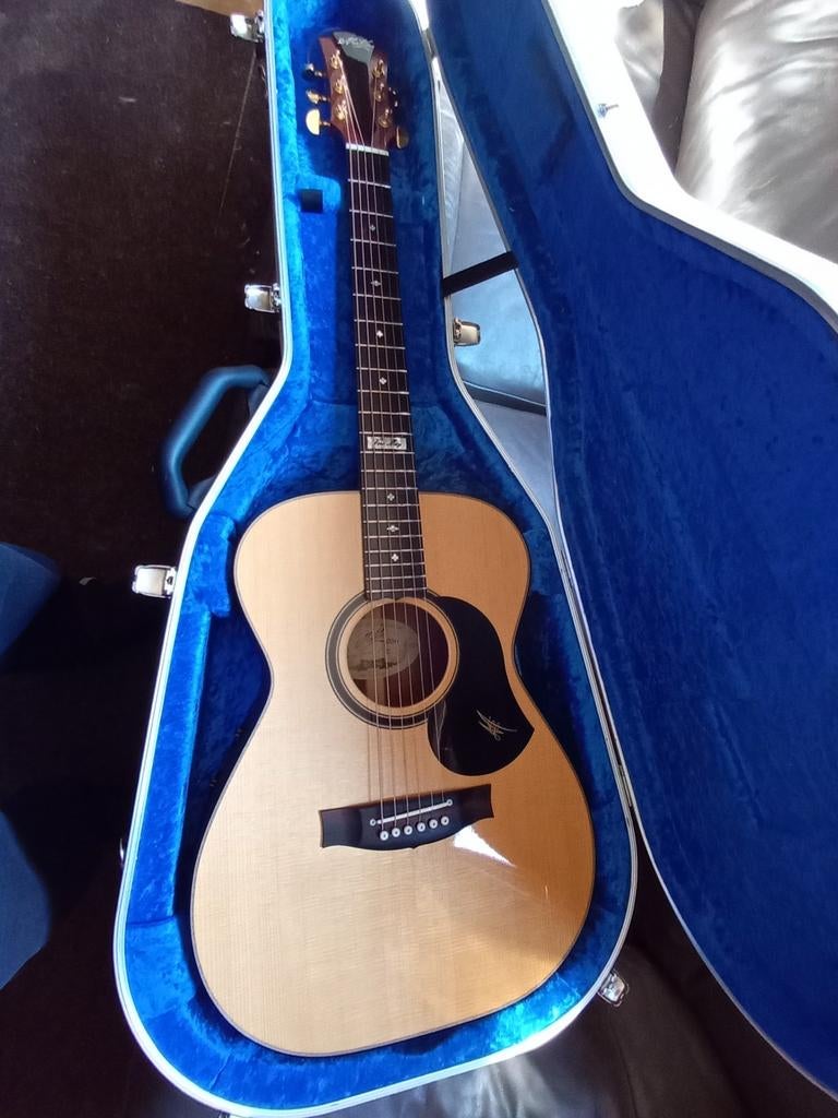 Maton, Vera May nr 36, Enlèvement, Comme neuf, Guitare Western ou Guitare Folk, Avec valise