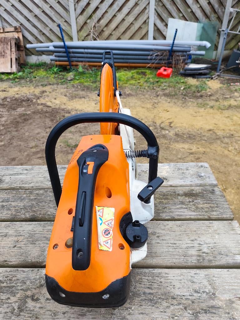 Stihl betonzaag, Doe-het-zelf en Bouw, Ophalen, Zo goed als nieuw