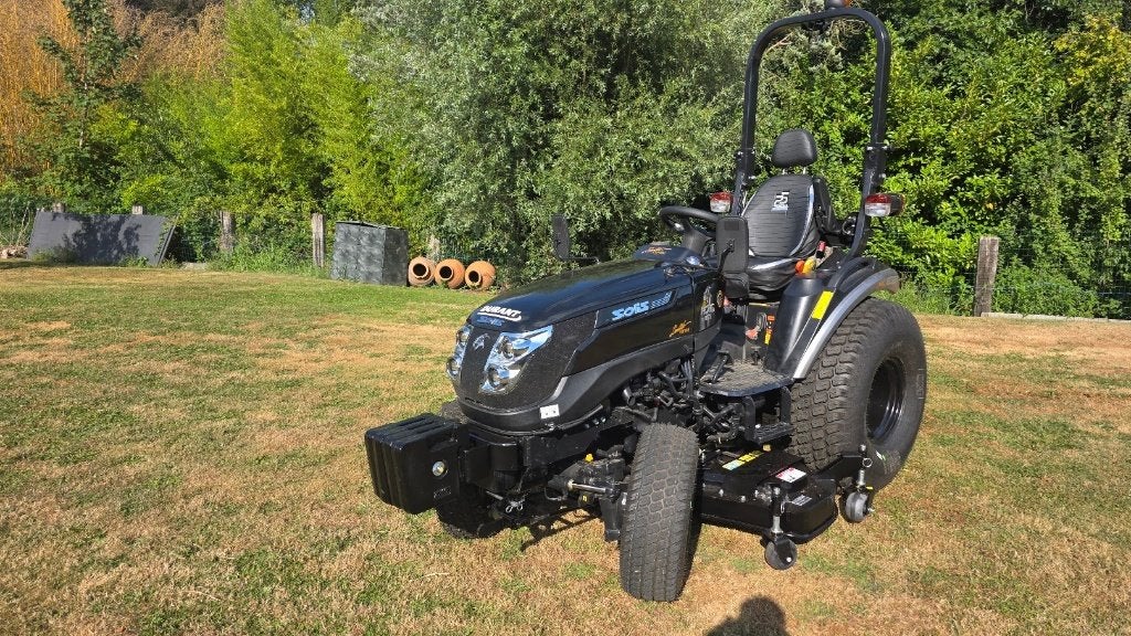 Solis Minitractor 26pk Black Edition met maaidek 158cm, Zakelijke goederen, Ophalen, Voertuig of Aanhanger