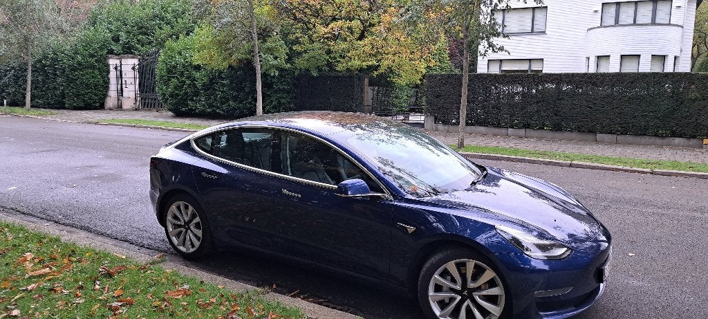 Tesla Model 3 Long Range Dual Motor 75kWh 87% SoH, Auto's, Automaat, Zwart, Blauw, Leder