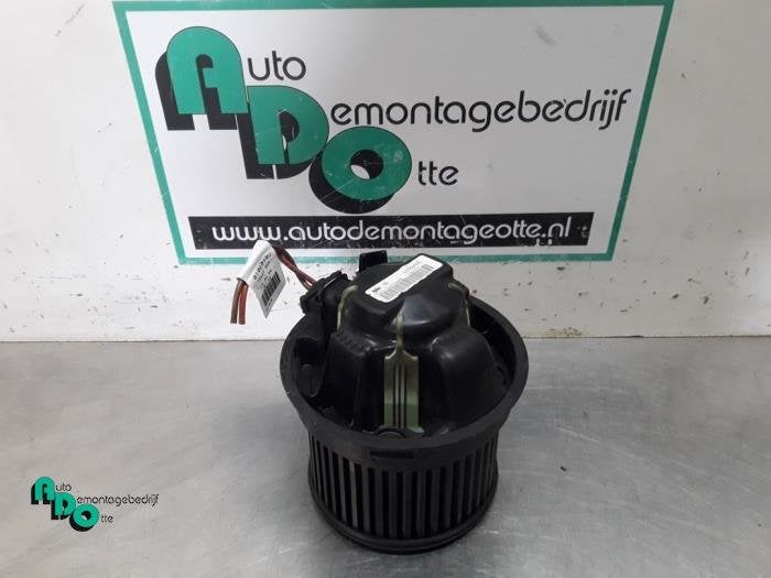 Moteur de ventilation chauffage d'un Peugeot 207 (207 06-), Autos : Pièces & Accessoires, -, 3 mois de garantie, Utilisé, -