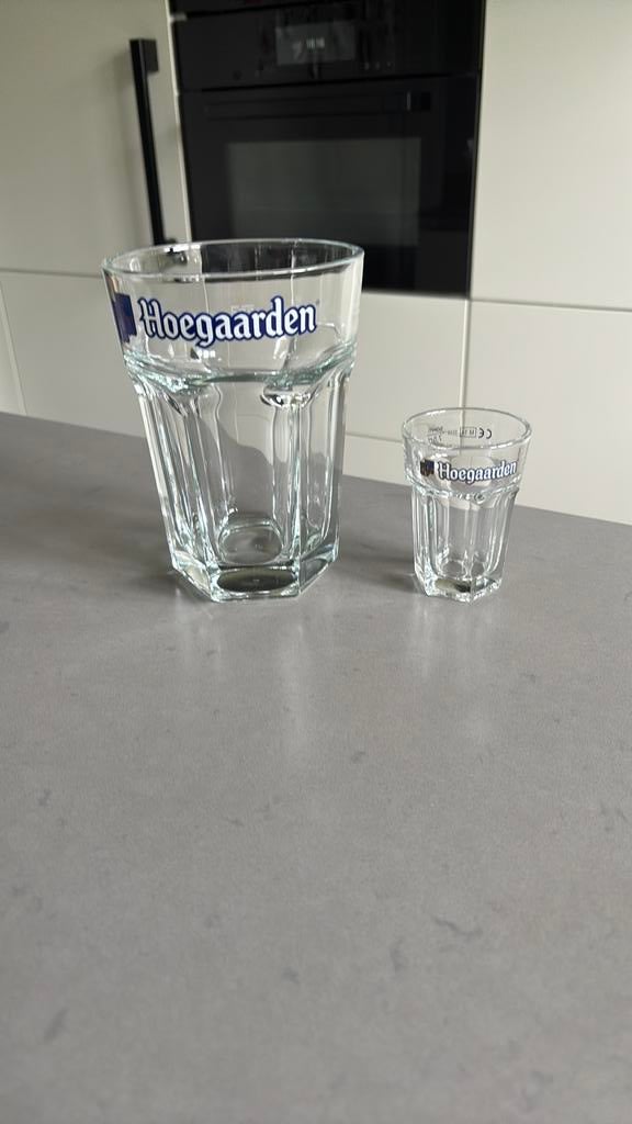 Hoegaarden 0,5l en 7,5cl, Verzamelen, Ophalen of Verzenden, Zo goed als nieuw