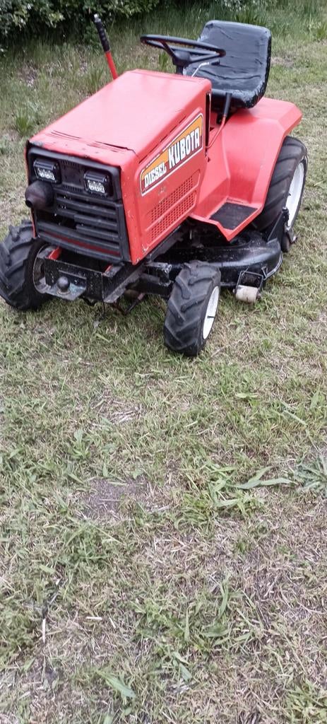 Kubota diesel zitmaaier hydrostaat, Enlèvement