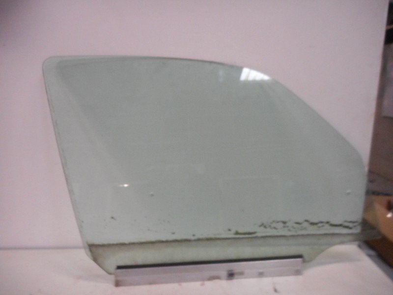 VITRE AVANT DROITE Opel Meriva (A) (01-2003/05-2010), Opel, Opel Automobile GmbH, Utilisé, Kontakt-opel@opel.com