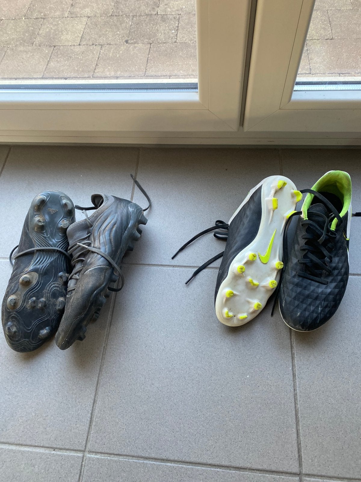 Adidas Copa Sense et Nike Tiempo Legend (toutes deux M43), Enlèvement, Utilisé, Chaussures