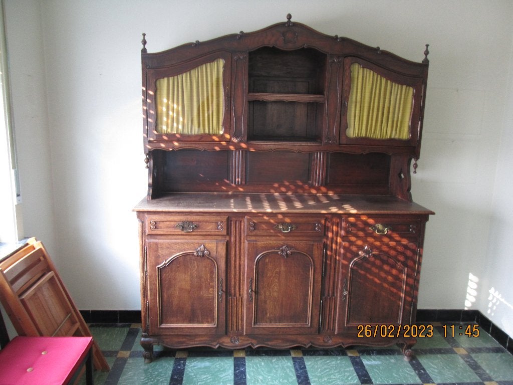 Spaanse antieke vitrinekast + antieke ronde klaptafel, Ophalen