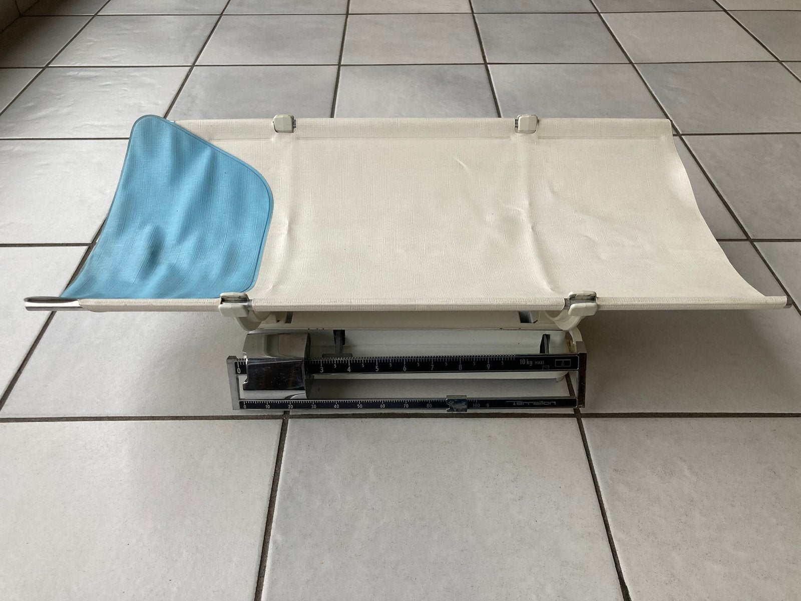 Weegschaal tot 10 kg voor Baby met onderverdeling per 10gr, Kinderen en Baby's, Ophalen, Zo goed als nieuw