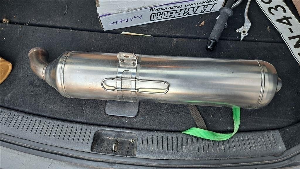 BMW 15B F800S F800ST akrapovic uitlaatdemper euro 250,-, Ophalen of Verzenden, Gebruikt