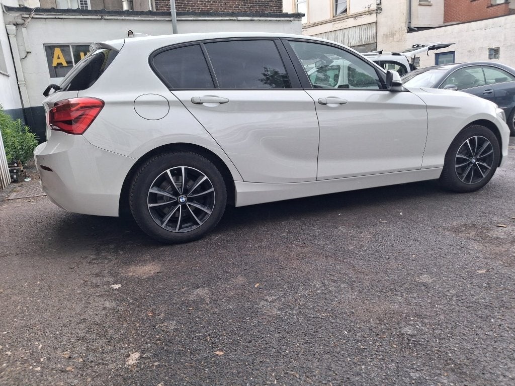 BMW 1 Serie 116i | 2016 | Benzine Euro 6 | 67.650 KM, Autos, Achat, Euro 6, Entreprise, Boîte manuelle