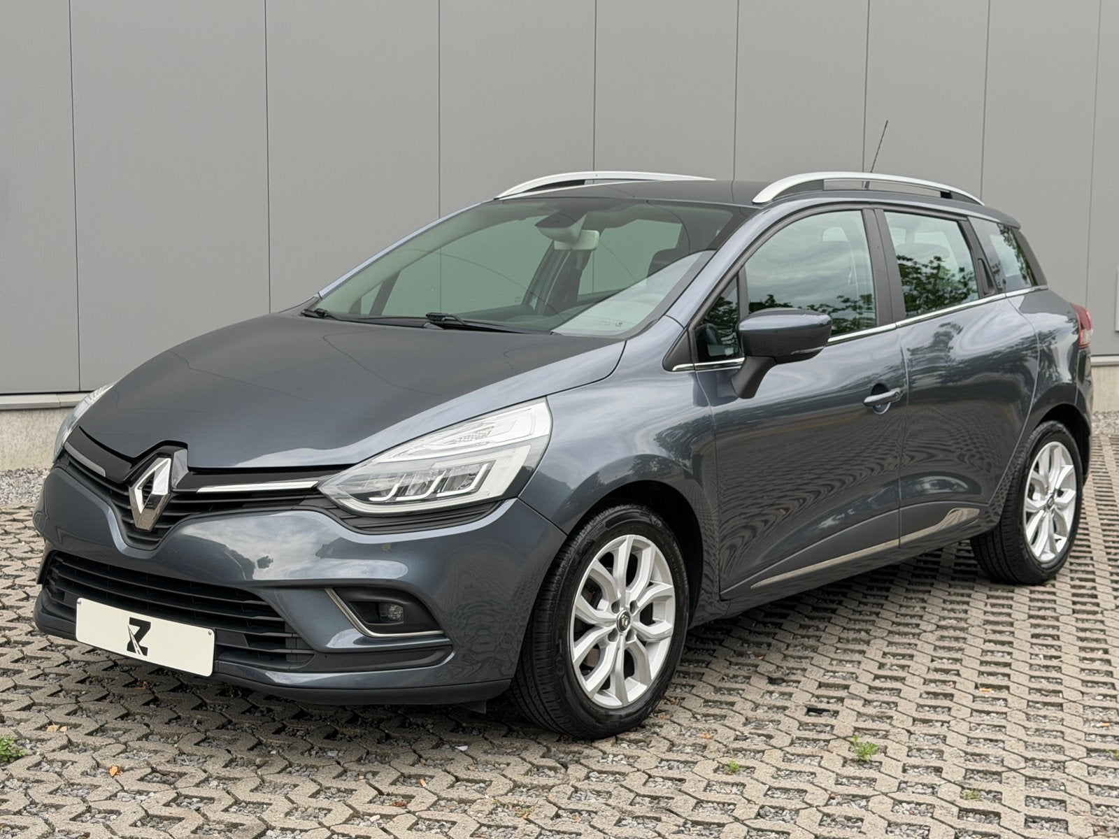 Renault Clio✅*TopStaat*Full Opt*BassReflex*NIEUW!, Auto's, Renault, Navigatiesysteem, Leder en Stof, 5 deurs, 3 cilinders