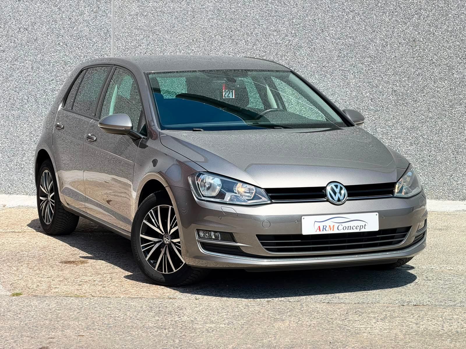 Volkswagen Golf 7 1.2 TSI essence AllStar 2016 EURO 6b gar 1, Autos, Argent ou Gris, Achat, Euro 6, Entreprise