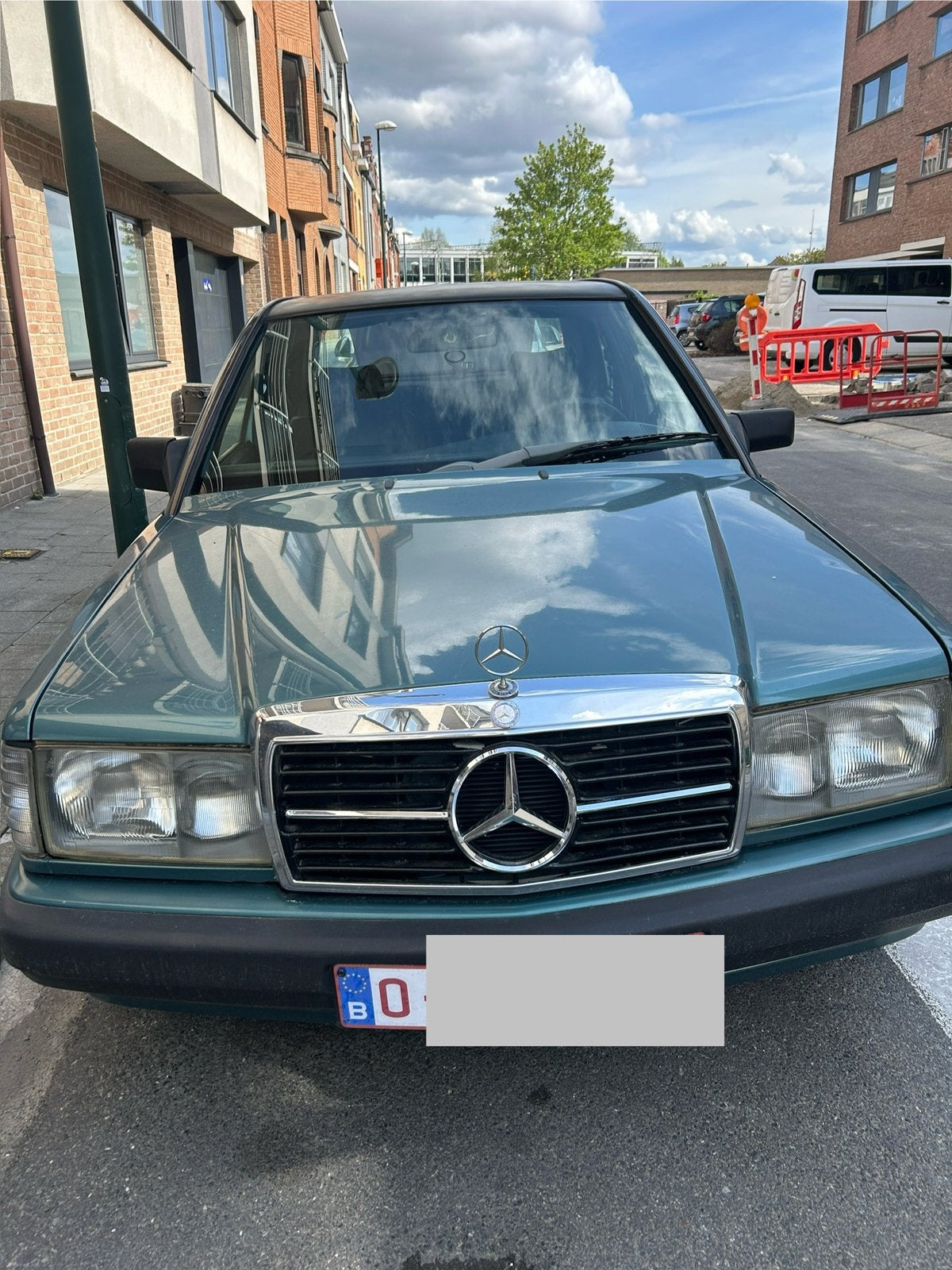 Mercedes-Benz oldtimer 190-W201- Ess 05/01/1986, Auto's, Mercedes-Benz, Automaat, Particulier, Te koop, Open dak