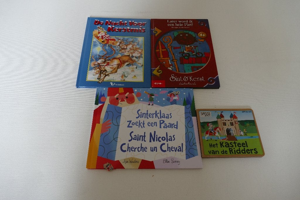 4 voorleesboeken:kerst- sinterklaas +ridderboek, Boeken, Non-fictie, Jongen of Meisje, Ophalen of Verzenden, Zo goed als nieuw