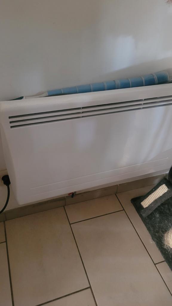 Radiateur à céramique neuf jamais servi pour les deux, Radiateur