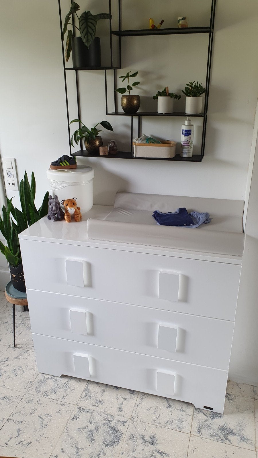 Moderne commode / verzorgingstafel Pericles, Kinderen en Baby's, Kinderkamer | Commodes en Kasten, Ophalen, Zo goed als nieuw