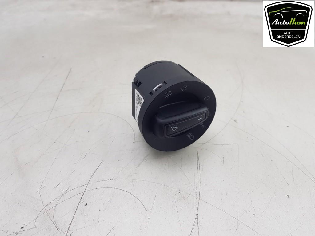 LICHTSCHAKELAAR Skoda Kodiaq (|565941431D|565941431DWHI|), Gebruikt, Skoda